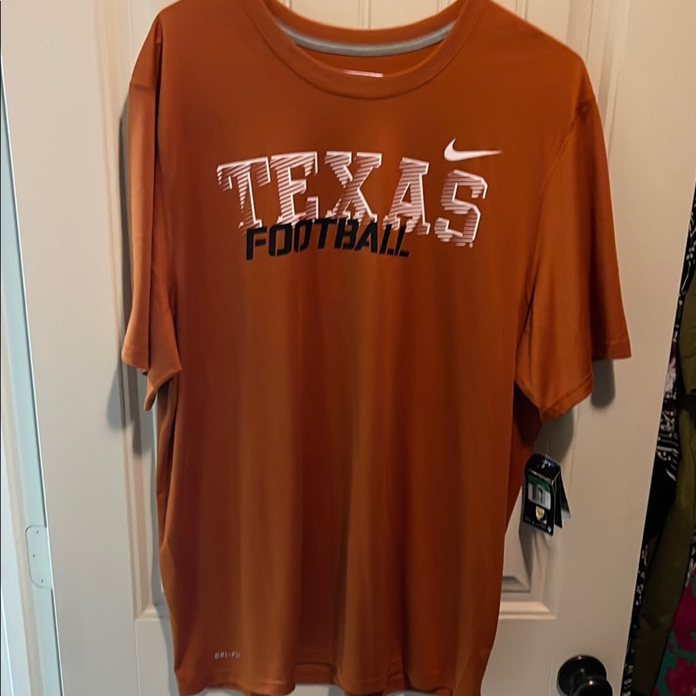 Men’s XL Dri-Fit Nike Texas Football Burnt Orange T-Shirt